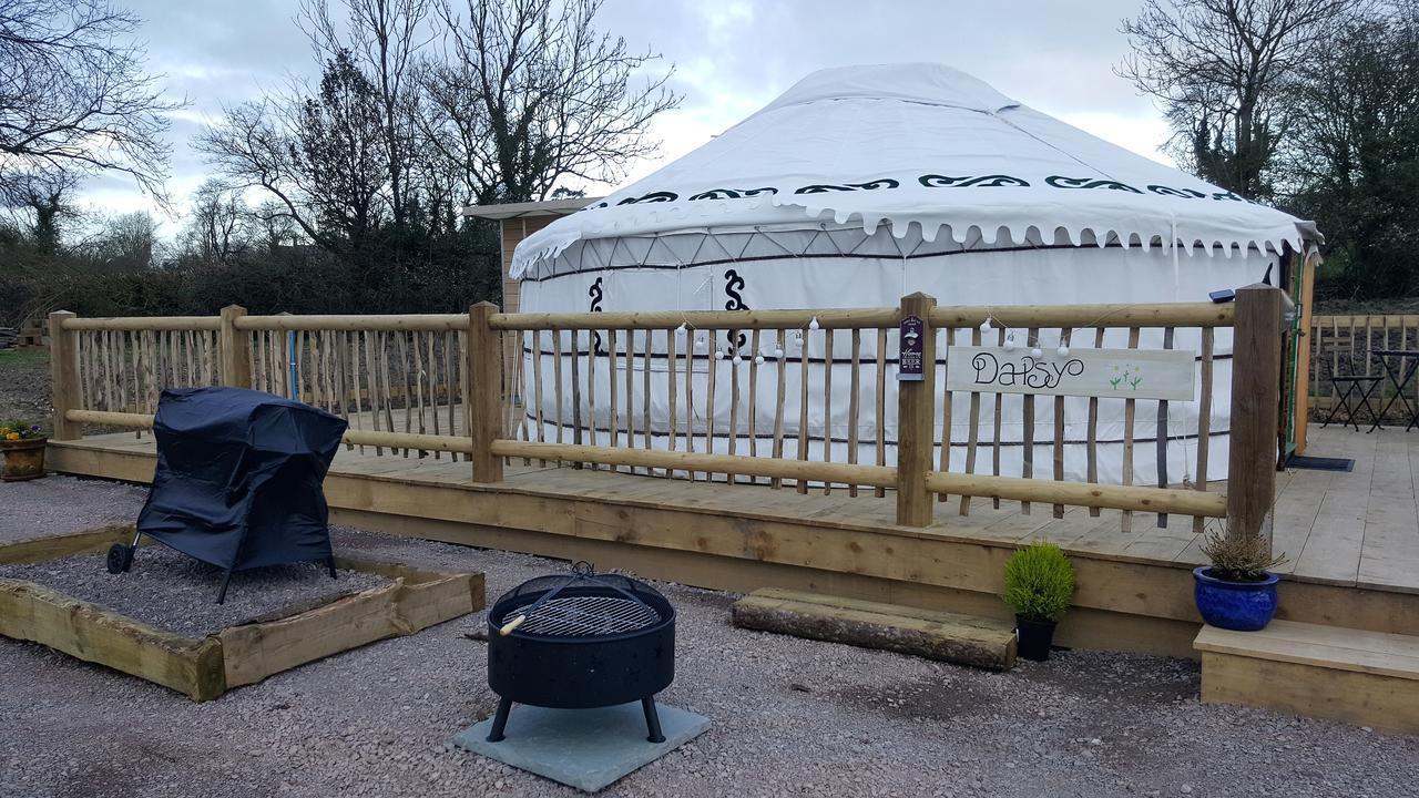 Mells Glamping On The Hill酒店 外观 照片
